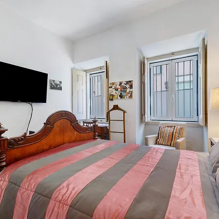 Apartment Cantinho Lusitano In Principe Real Lissabon